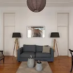 Chic 1-Bedroom In Cais Do Sodre - Modern And Central